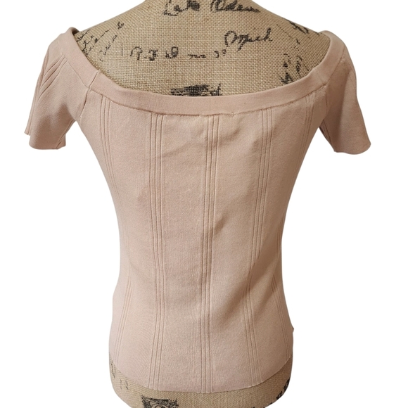 NWT L'AGENCE Ginger Fitted Ribbed Off-Shoulder Cap Sleeve Top - Medium - Picture 9 of 12